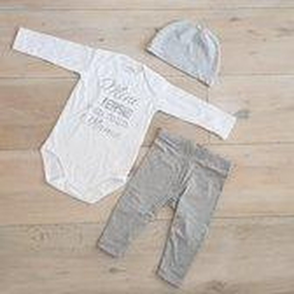 Baby cadeau geboorte meisje jongen set met tekst aanstaande zwanger kledingset pasgeboren unisex Bodysuit |  babykleding Huispakje | Kraamkado | Gift Set babyset kraamcadeau pakje babygeschenk babygeschenkset kraampakket