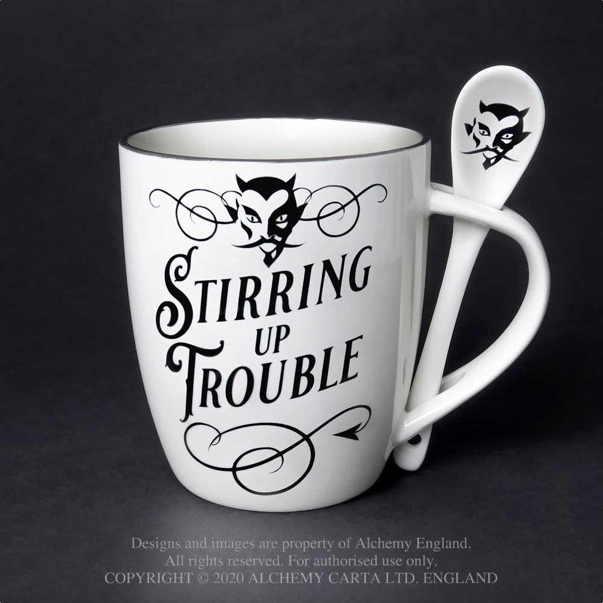 Alchemy Gothic Mok/beker met lepel set Stirring up Trouble Wit/Zwart
