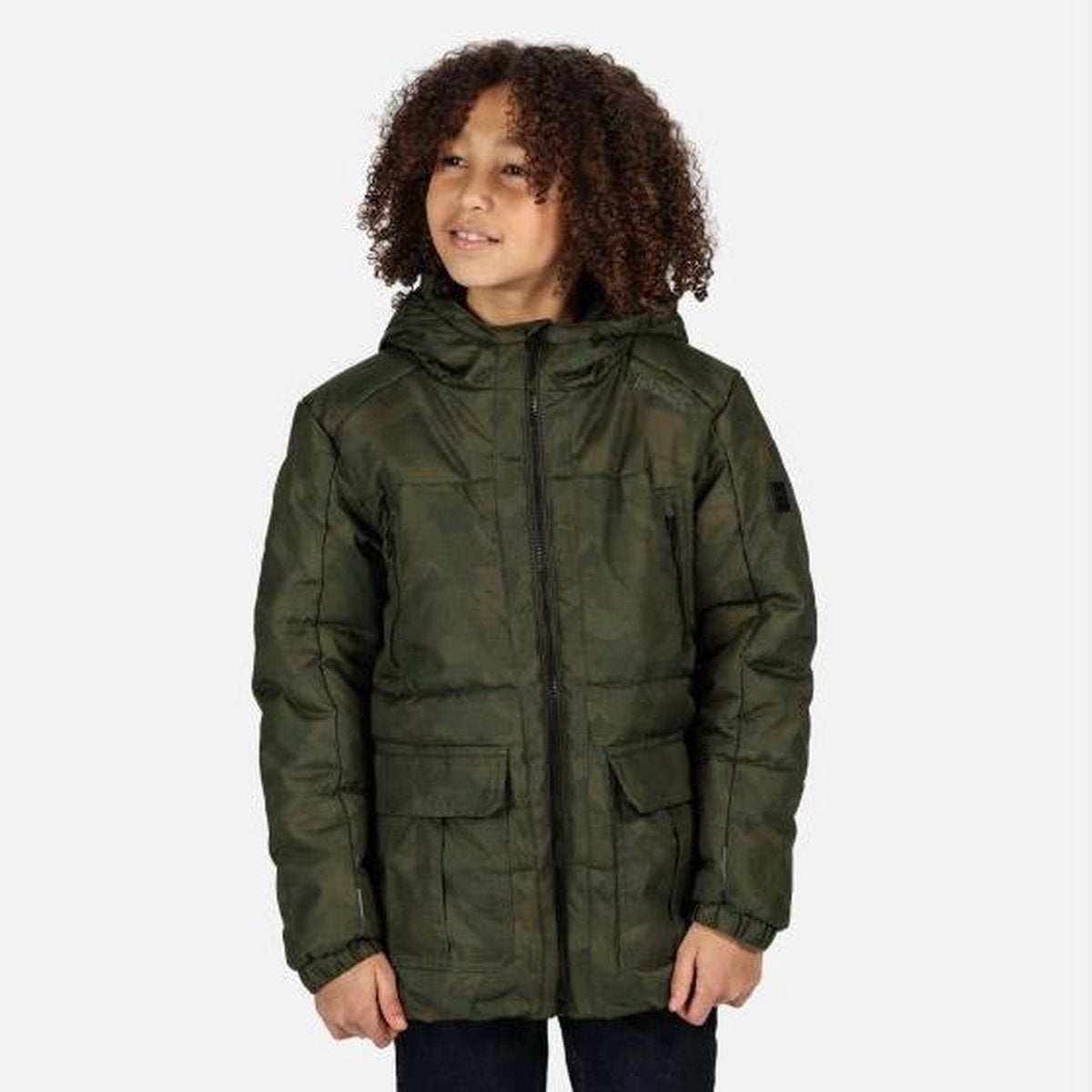 De Perico geïsoleerde jas met capuchon van Regatta voor kinderen jas met waterafstotende afwerking donkergroen kaki camouflage