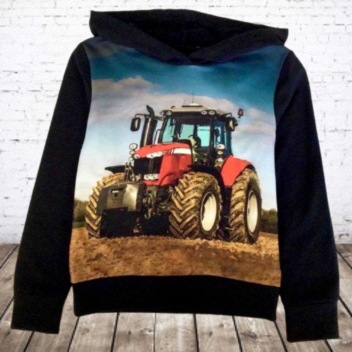 S&C Blauwe hoodie met rode tractor - 146/152