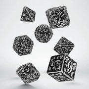 Forest 3D Dice Set white & black (7)