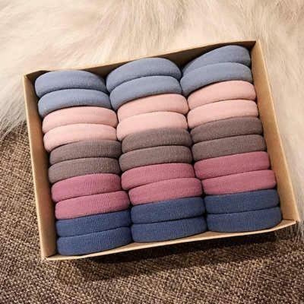 Set 30 stuks meisjes - dames haar elastiekjes gekleurd - elastisch goede kwaliteit elastieken zonder metaal - 4 cm diameter - rekbaar - zonder doosje geleverd