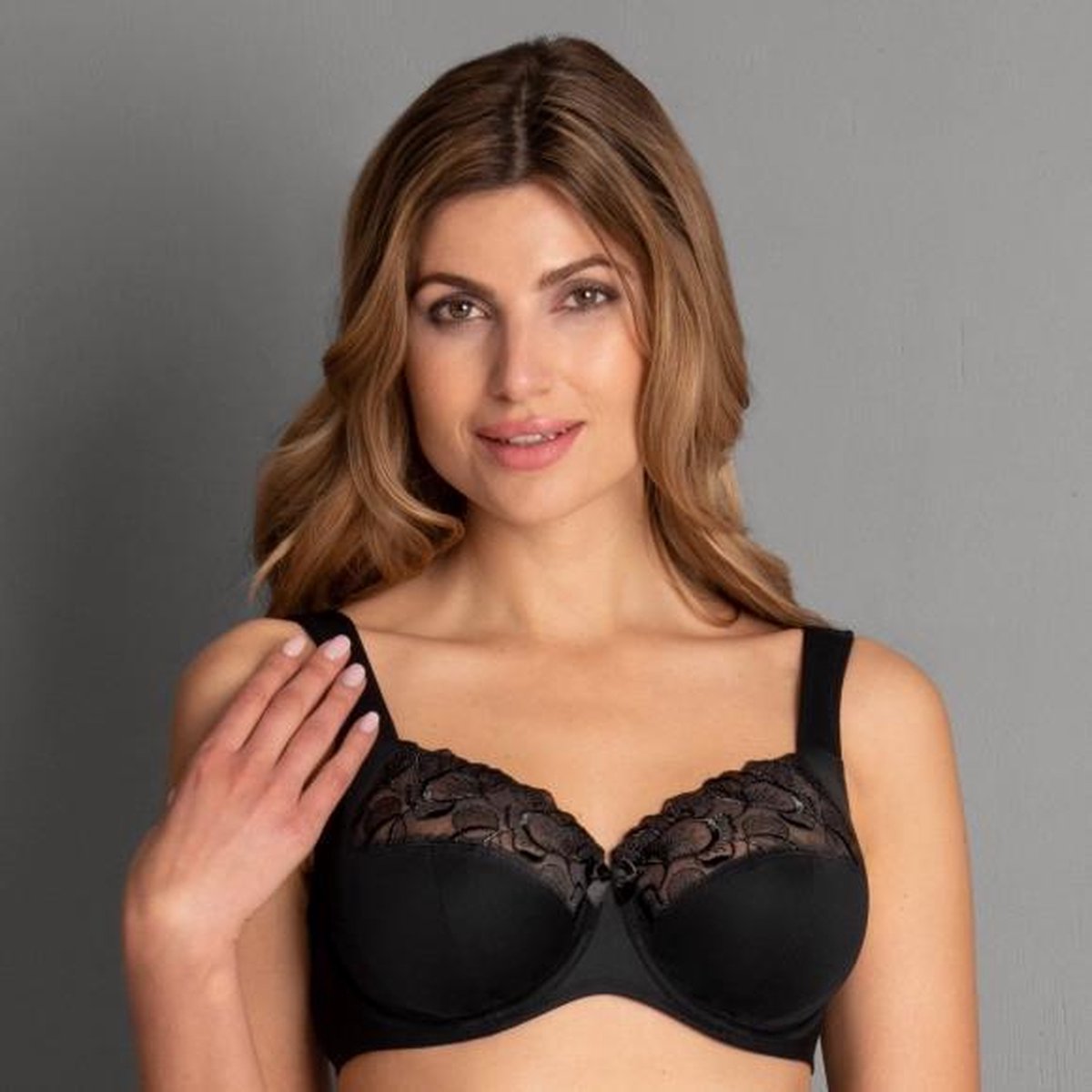 Anita Lucia Comfortbeha met beugel Zwart 90 D