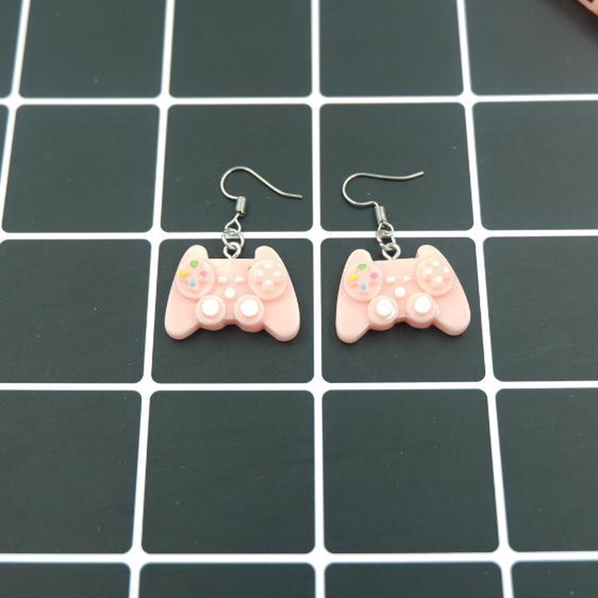 Console XDoos Controller StayStation Roze Pink Oorbellen Gamer Otaku Geek e-girl Internet Hypes Meme Sieraad Oorbellen Festival Feestje Verkleedthema