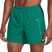 Nike Nike Run Division 5" Sportbroek - Maat S  - Mannen - groen