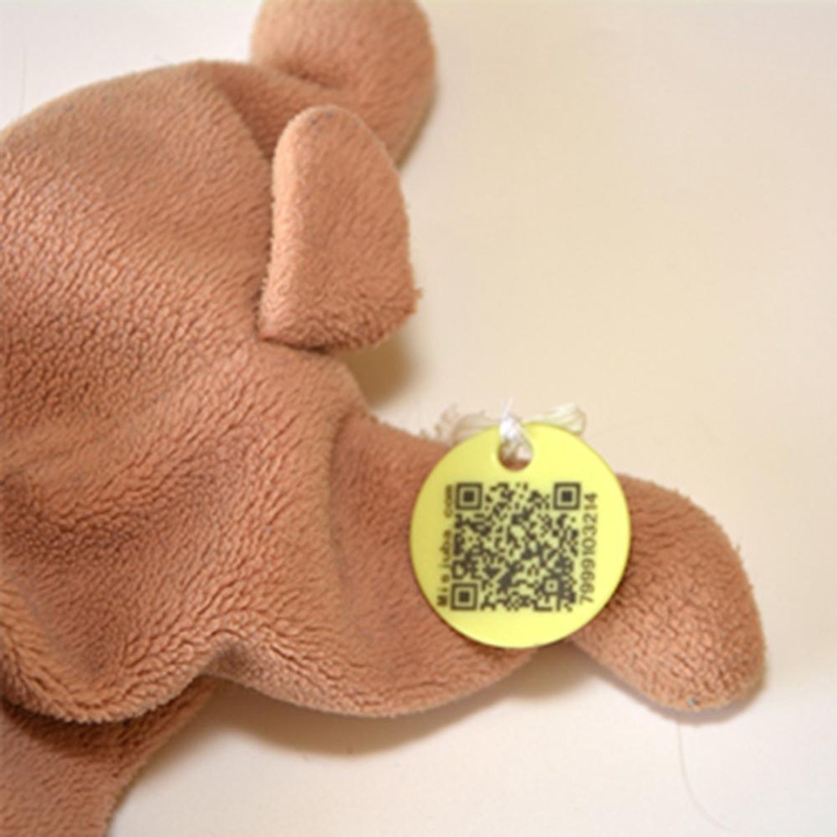 Knuffel beveiliging! QR-code voor een knuffel. Krijg u een knuffel weer terug!