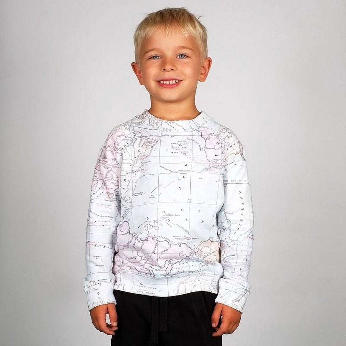 Dedicated Sweatshirt Katthult Map