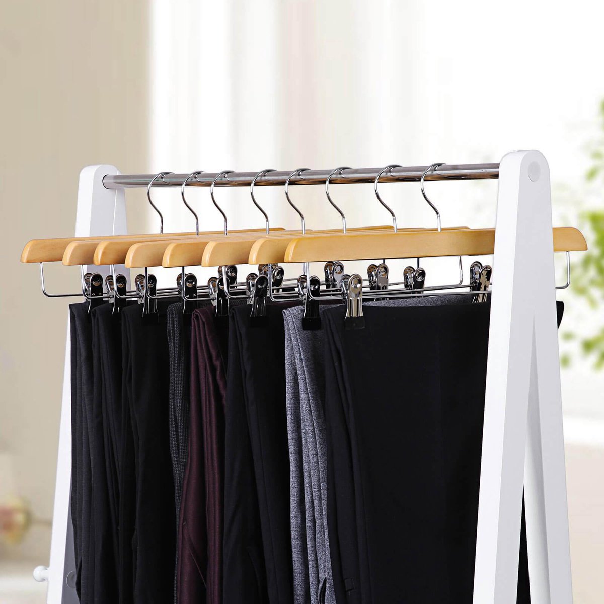 SONGMICS 8 x houten kleerhangers Broekspanner Broekhanger voor broeken Rokken Antislip gemaakt van Schima-hout 35