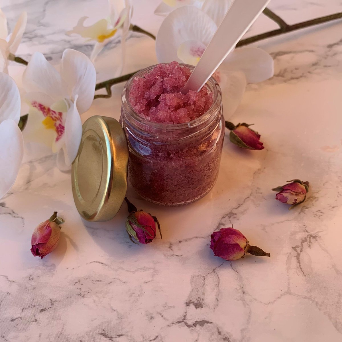 Lipscrub rozen