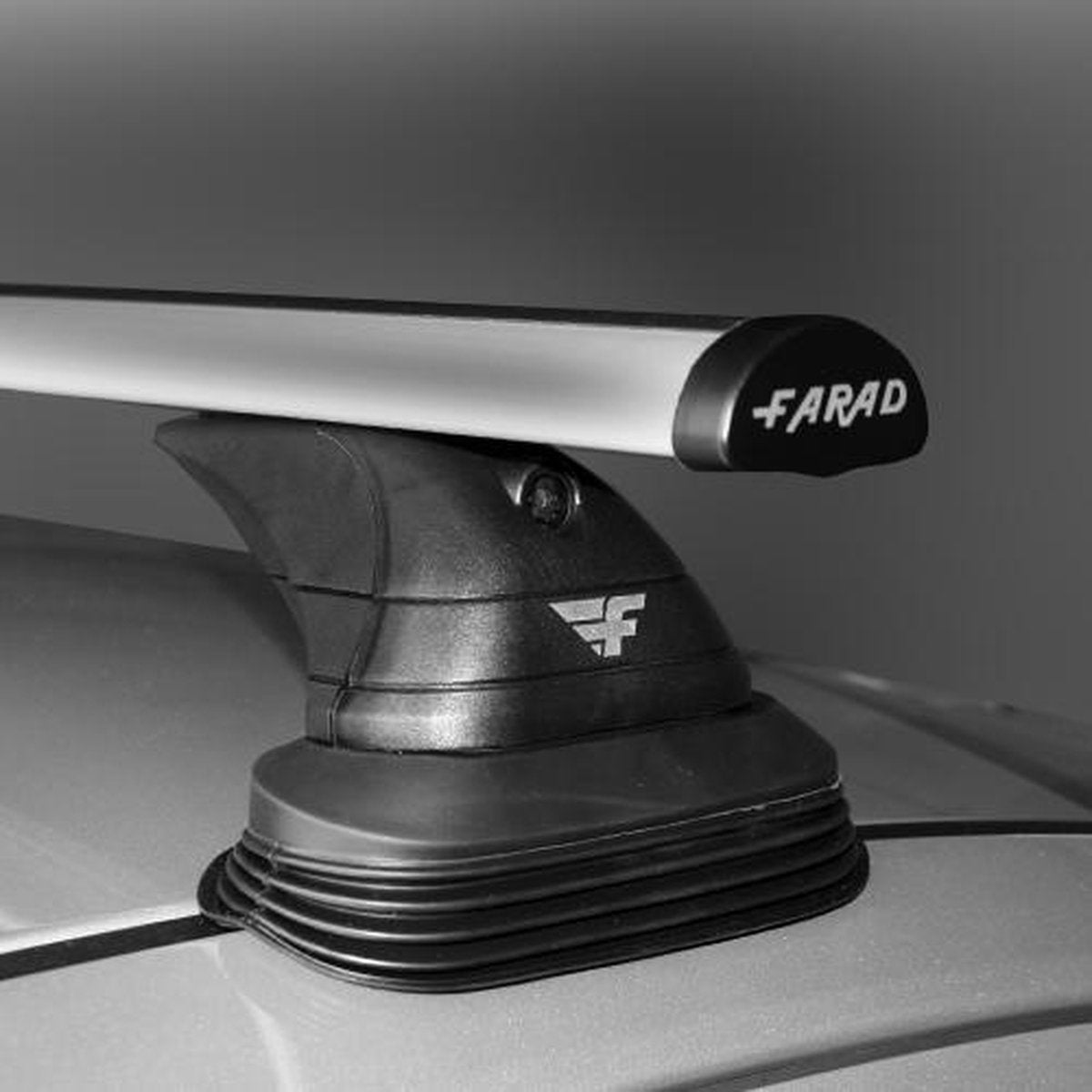 Dakdragers Bmw 1-serie (E81) 3 deurs Hatchback 2004 t/m 2011 - Farad aluminium