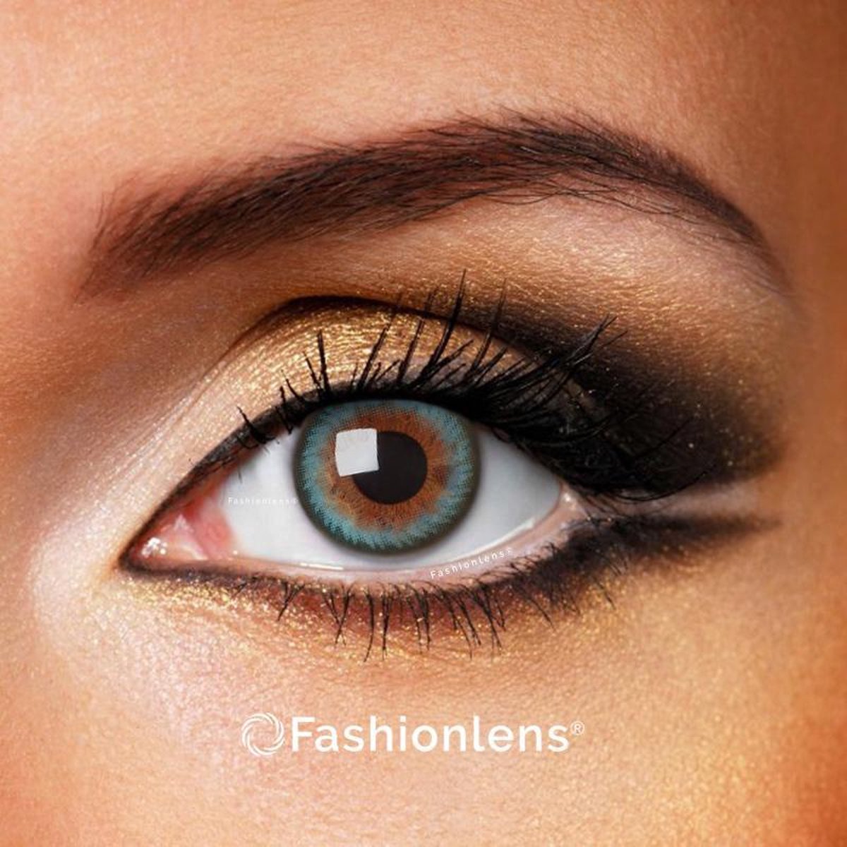 Kleurlenzen - Blue Waves - jaarlenzen met lenshouder - blauwe contactlenzen Fashionlens®