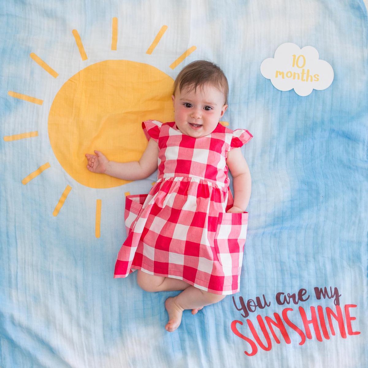 Lulujo Baby's First Year swaddle & cards - You Are My Sunshine