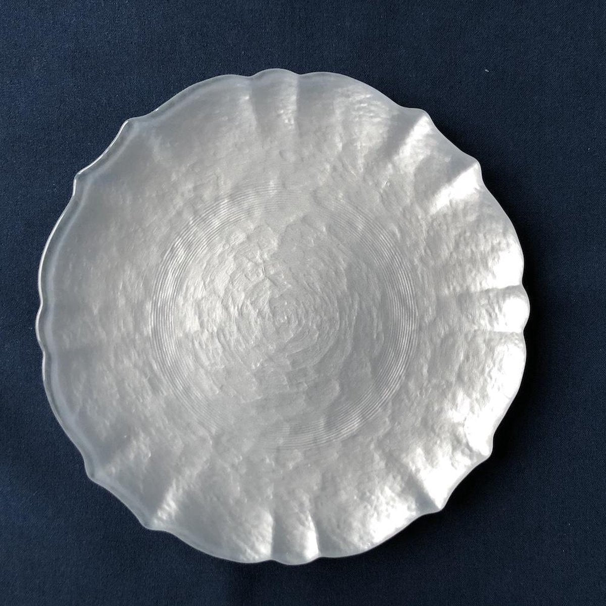 Bord Baroque - wit parelmoer - 21