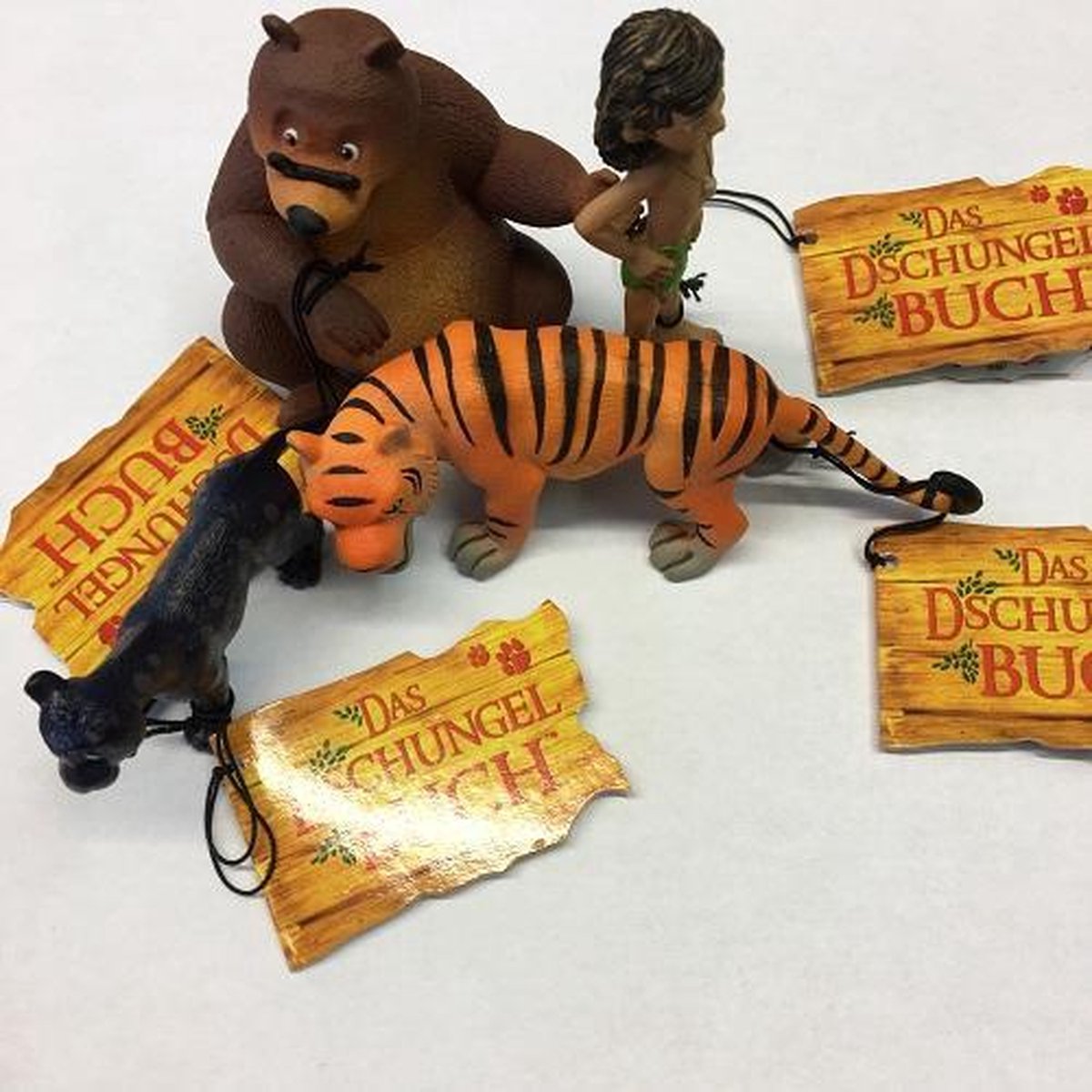 Jungle Boek Disney figuurtjes met o.a. Mowgli ca 8 cm