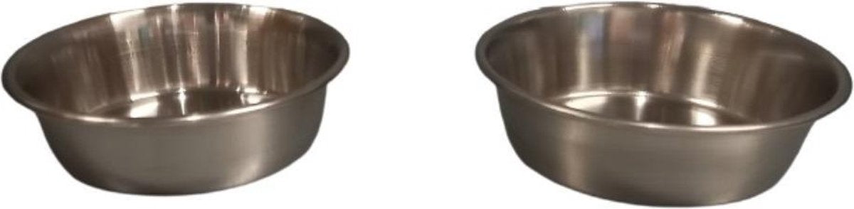 Huisdierspeciaalzaak. 2 RVS voer-drinkbakjes voor kat of kleine hond. 12 cm