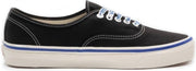 Vans - AUTHENTIC - black / US 9