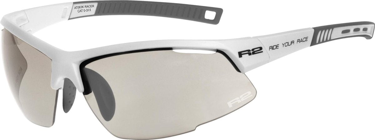 R2 Racer Fietsbril - Sport Zonnebril - Meekleurende Glazen Grijs