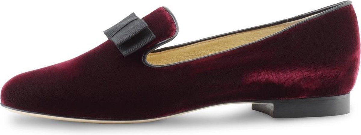 Fluwelen Loafers voor Dames – Bordeaux Rood Velours – Dames Instappers – Lederen Zool – Werner Kern Ava – Maat 41
