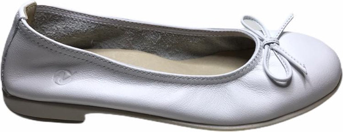 Naturino strikje ballerina 2353 gebroken wit  mt 30