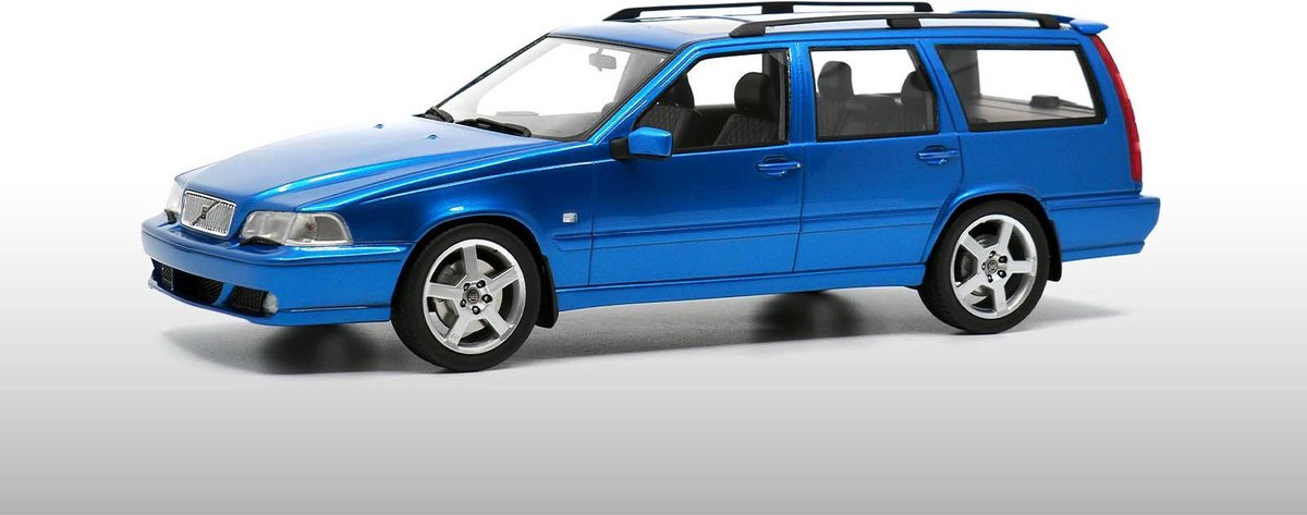 DNA Collectibles Volvo V70 R Blauw 1:18