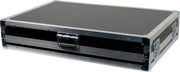 Met deze case kun je veilig je PA mixer of andere apparatuur met je meenemen. De case is gevuld met schuim dat je zelf op maat kunt maken en bevestigen met een klittenbandstrip. Deze XL versie is 900 x 600 x 150 mm groot.