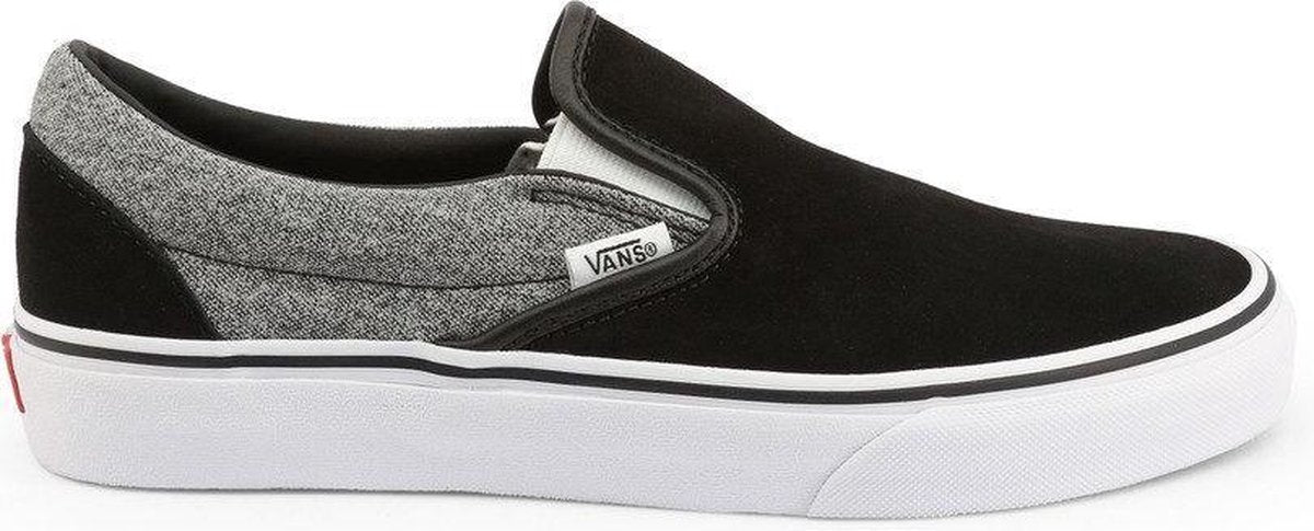 Vans - CLASSIC-SLIP-ON_VN0A4BV3