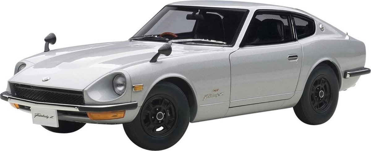 Nissan Fairlady Z432 (PS30) - 1:18 - AUTOart
