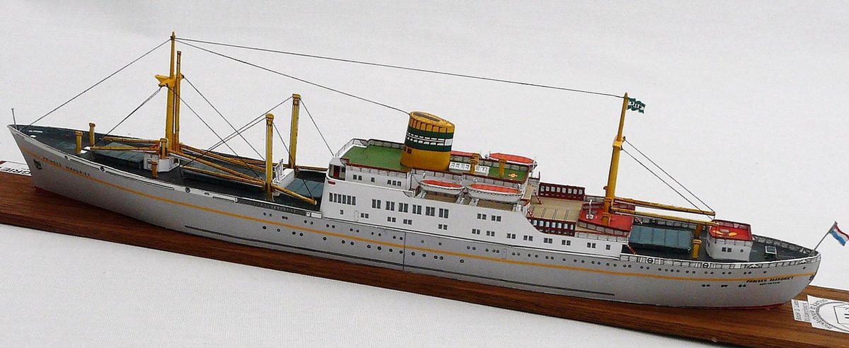 Modelbouw. bouwplaat ms Prinses Margriet