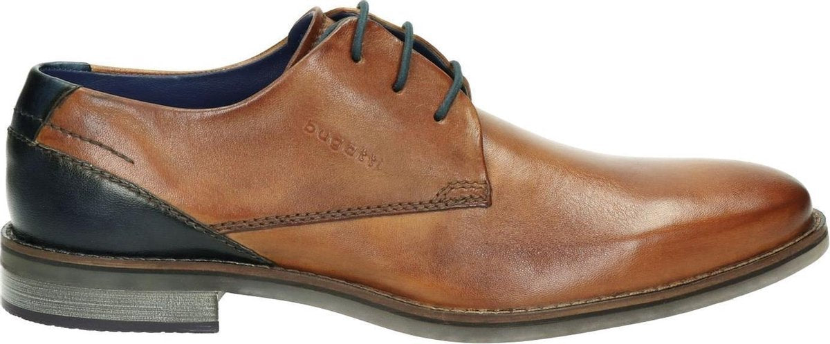 Bugatti heren veterschoen - Cognac - Maat 44