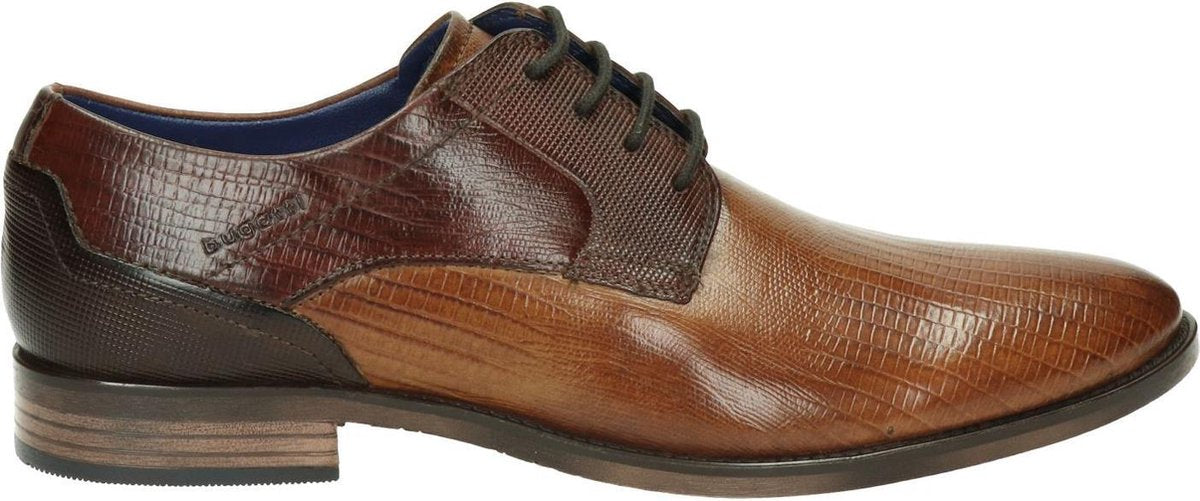 Bugatti heren veterschoen. - Cognac - Maat 44