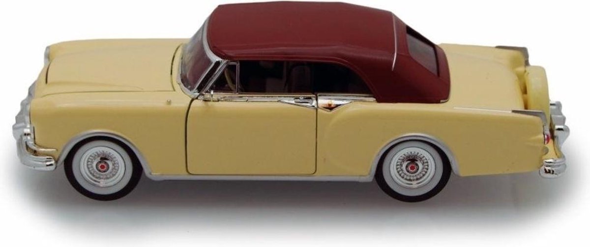 1953 Packard Caribbean (Creme/Bruin) (20 cm) 1/24 Welly - Modelauto - Schaalmodel - Model auto - Miniatuurauto - Miniatuur autos