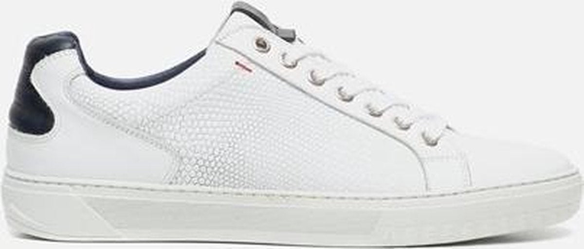 Invinci Sneakers wit - Maat 46