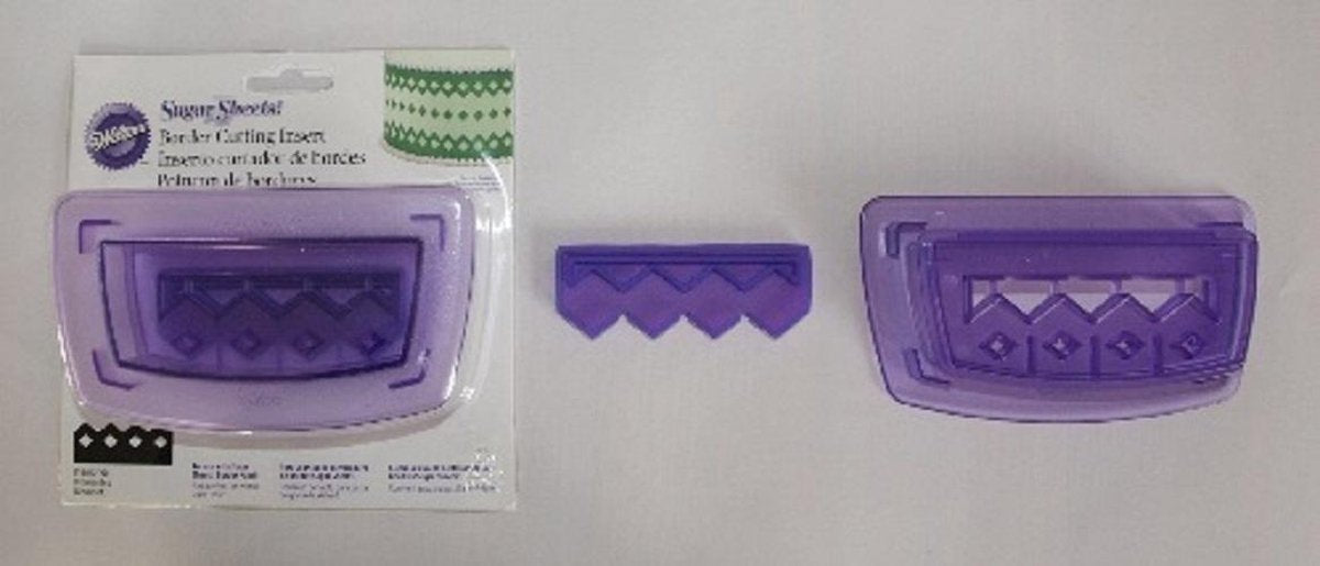 Wilton diamonds border cutting insert