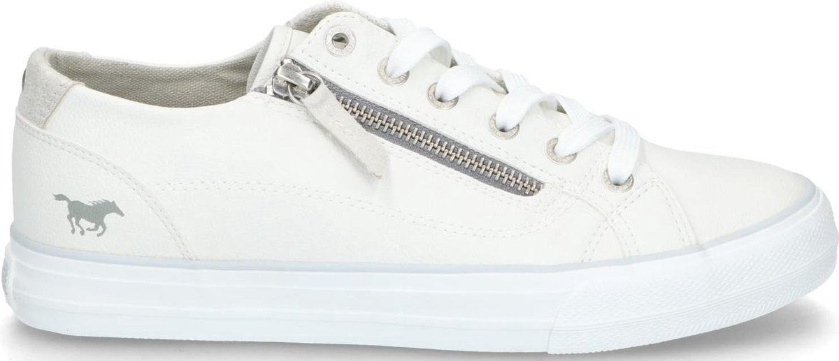 Mustang Witte Lage Schoenen  Dames 36