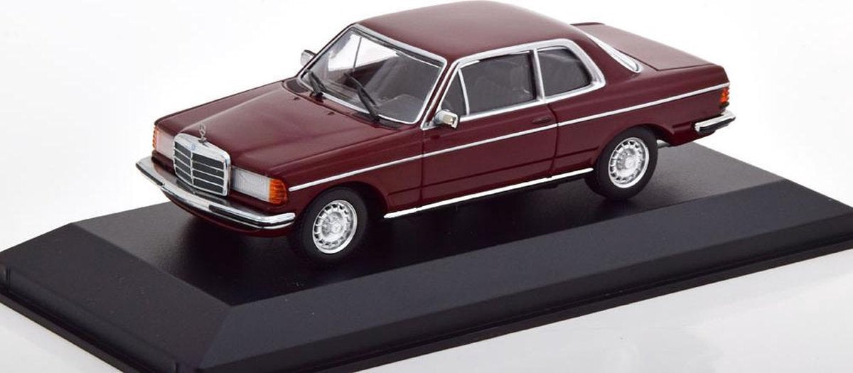 Mercedes-Benz 280 CE ( W123) Coupe 1976 Donkerrood 1-43 Maxichamps