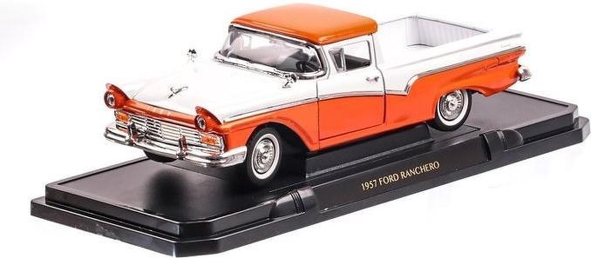 Ford Ranchero 1957 - 1:18 - Road Signature