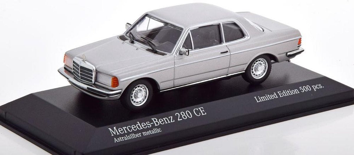 Mercedes-Benz 280 CE ( C123 ) Coupe 1976 Zilver 1-43 Minichamps Limited 500 Pieces