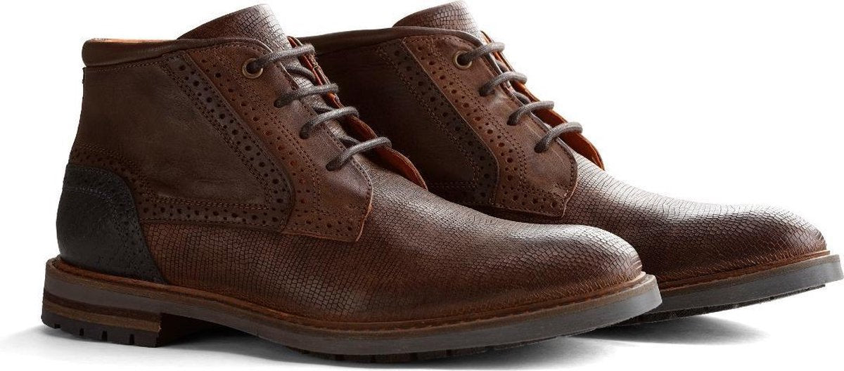 Travelin Backhill - Halfhoge leren veterschoen - Bruin - Maat 46