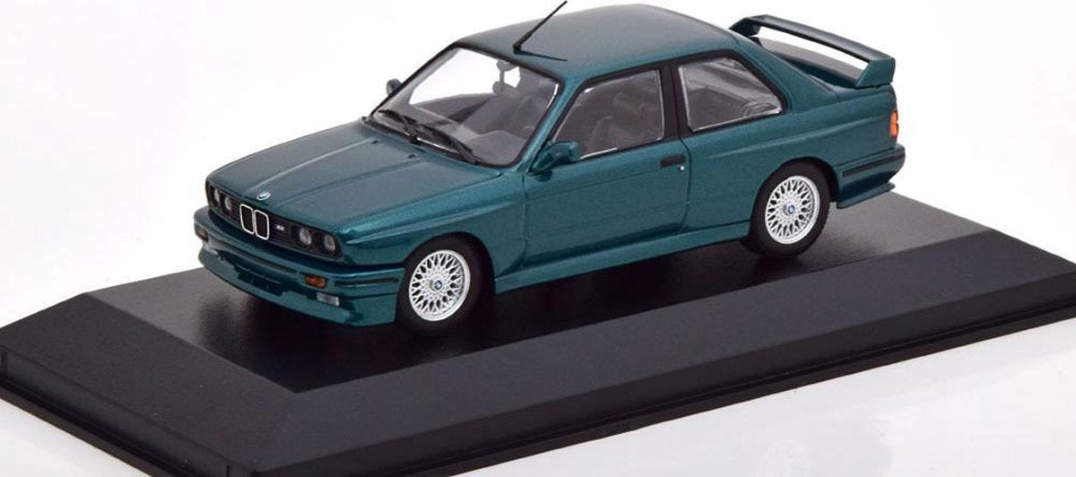 BMW M3 E30 1987 Green