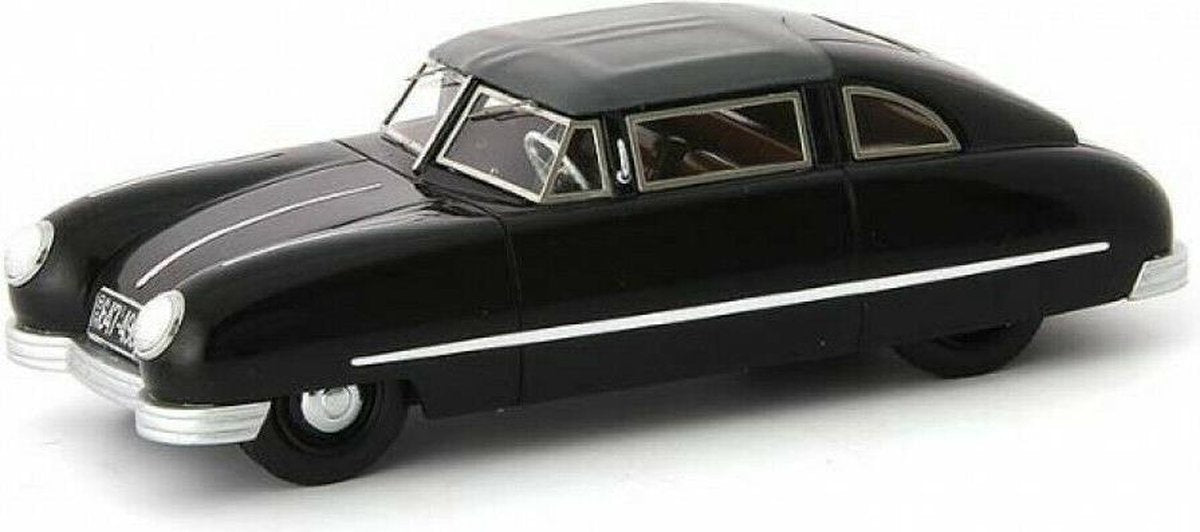 Gomolzig Taifun Streamline Coupe 1949 Black