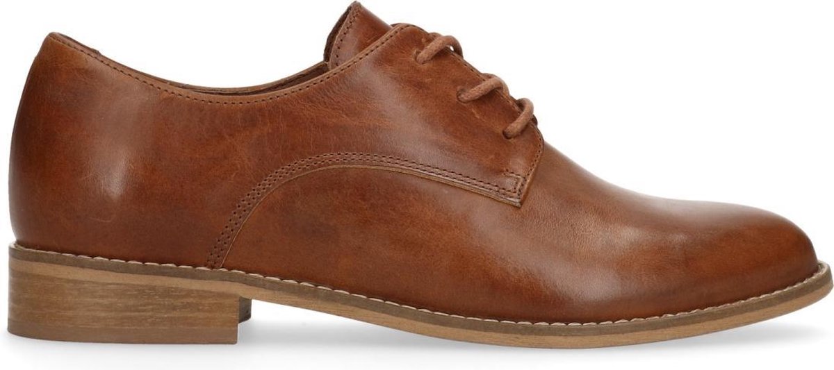 Manfield - Dames - Leren veterschoenen cognac - Maat 39
