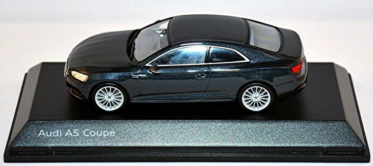 Audi A5 Coupé - 1:43 - Spark