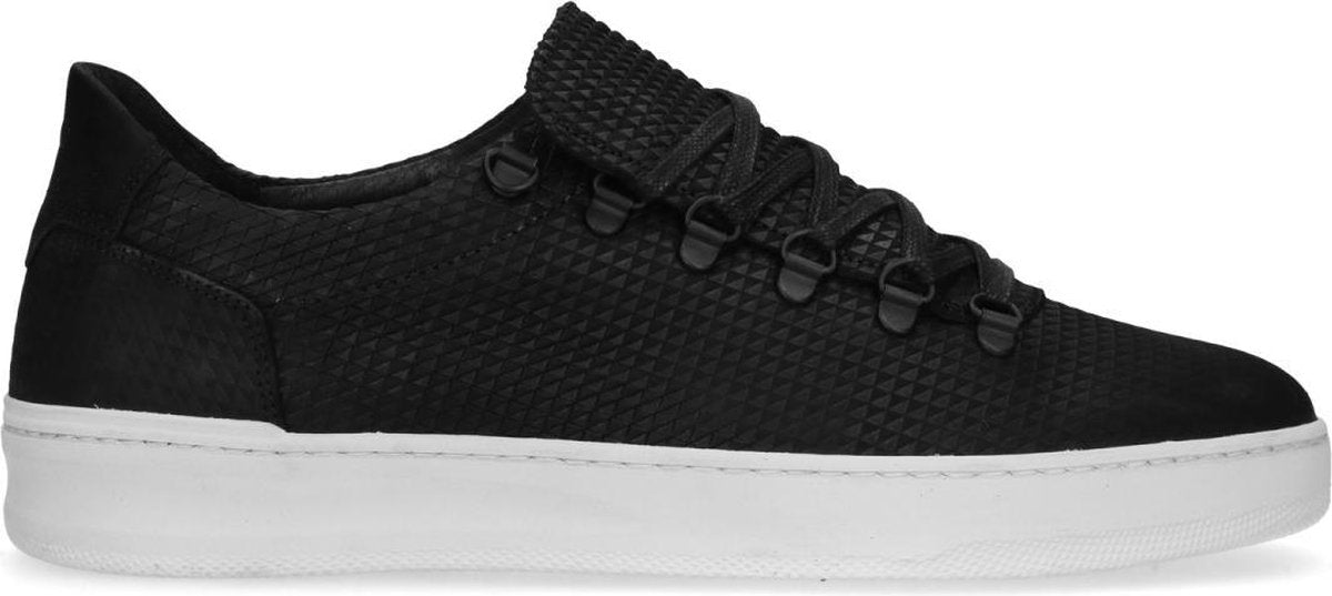 Manfield - Heren - Zwarte nubuck sneakers met patroon - Maat 44