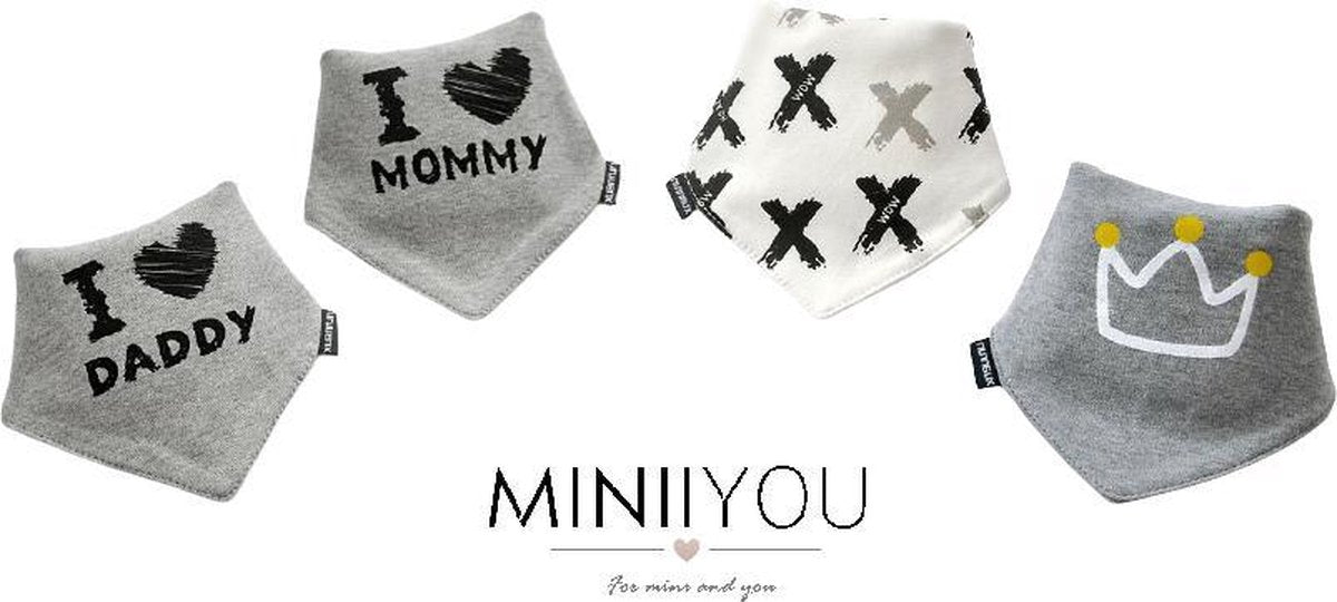 4 stuks - Bandana kwijl slabbetjes - grijs - i love mama papa - mommy daddy - kraamcadeau