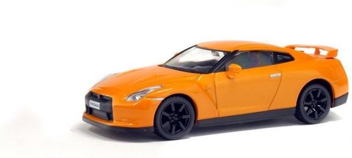 Nissan GT-R