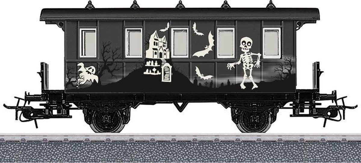 Märklin 48620 H0 personenrijtuig in een speciale Halloween-vormgeving.