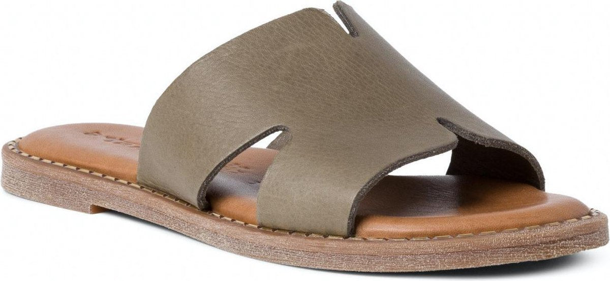 TAMARIS 1-27135-26 709 Muiltje kaki maat 38