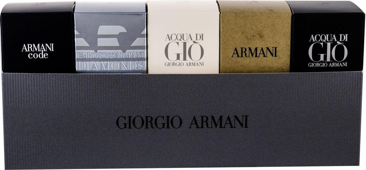ARMANI by Giorgio Armani   - Gift Set - Travel Set Includes0 ml Mini Armani Code