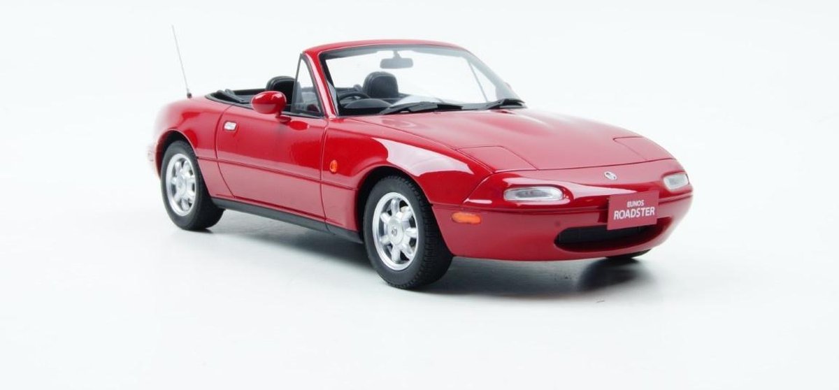 Kyosho Samurai Mazda Eunos Roadster 1994 Rood 1:18