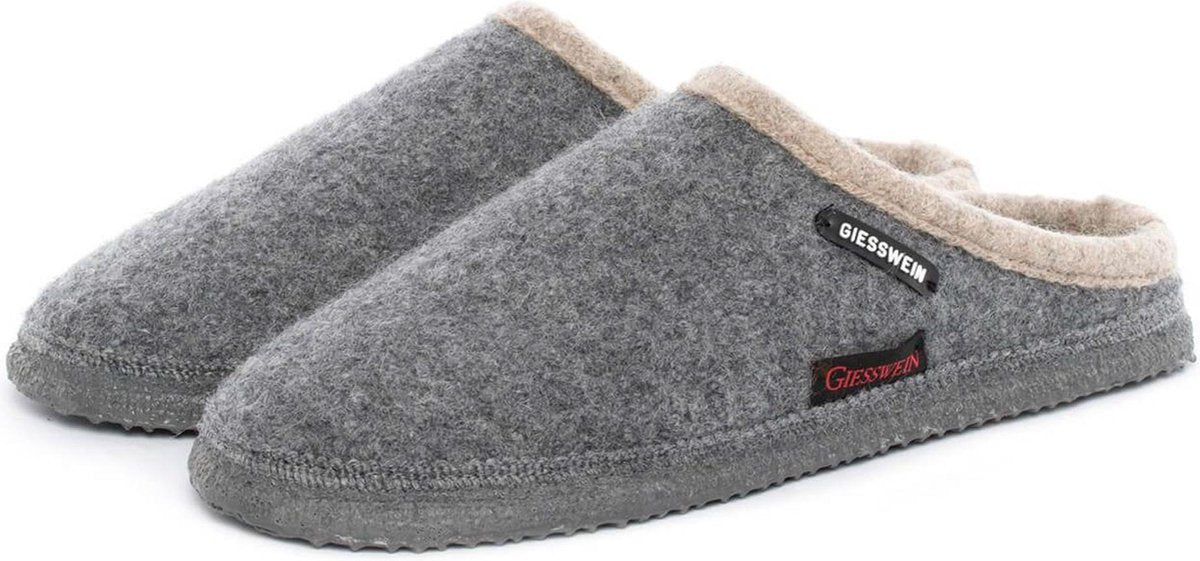Giesswein Sloffen - Maat 40 - Unisex - grijs